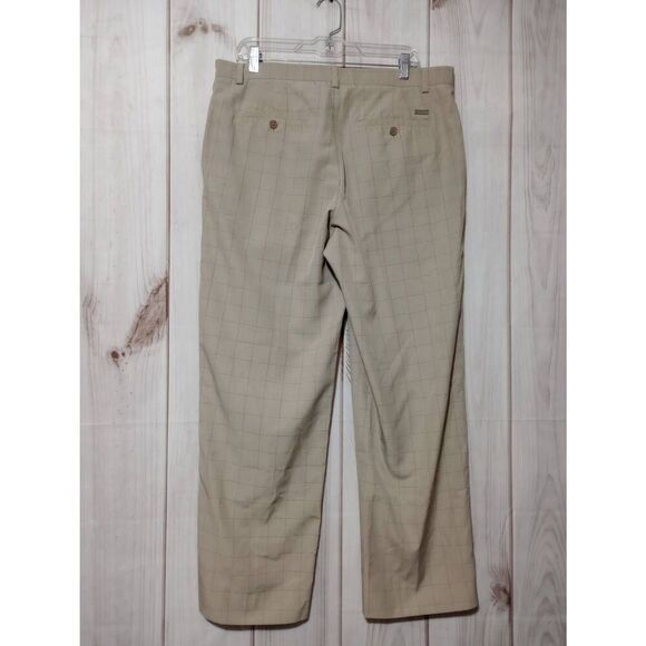 Izod Pants Men's 36 30 Tan Chino Golf - Picture 2 of 9